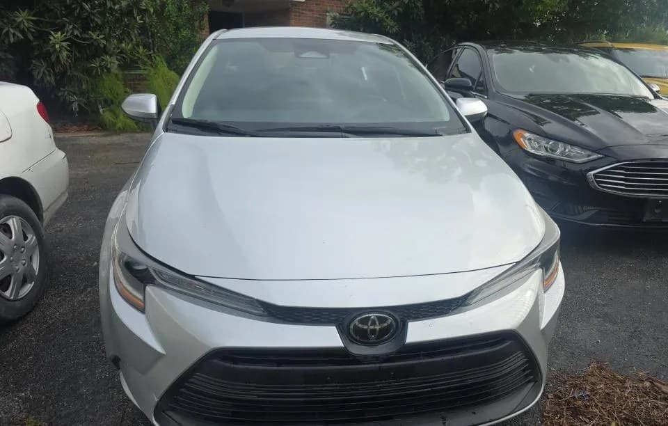 2023 TOYOTA COROLLA LE 3