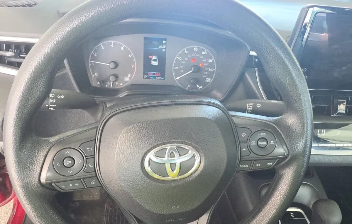 2025 TOYOTA COROLLA LE 7