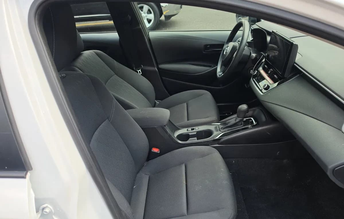 2026 TOYOTA COROLLA LE 5