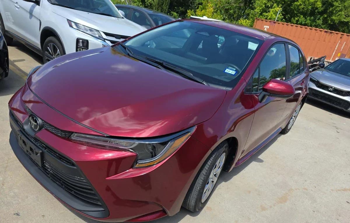 2026 TOYOTA COROLLA LE 2