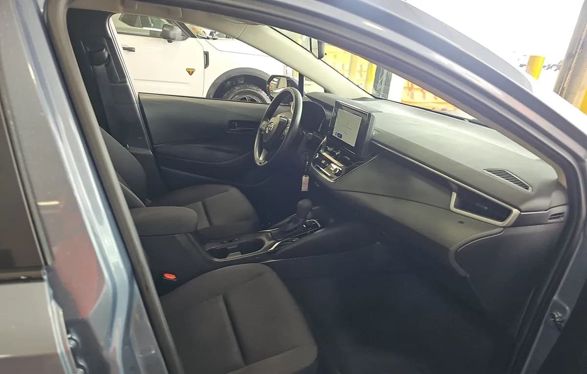 2026 TOYOTA COROLLA LE 5