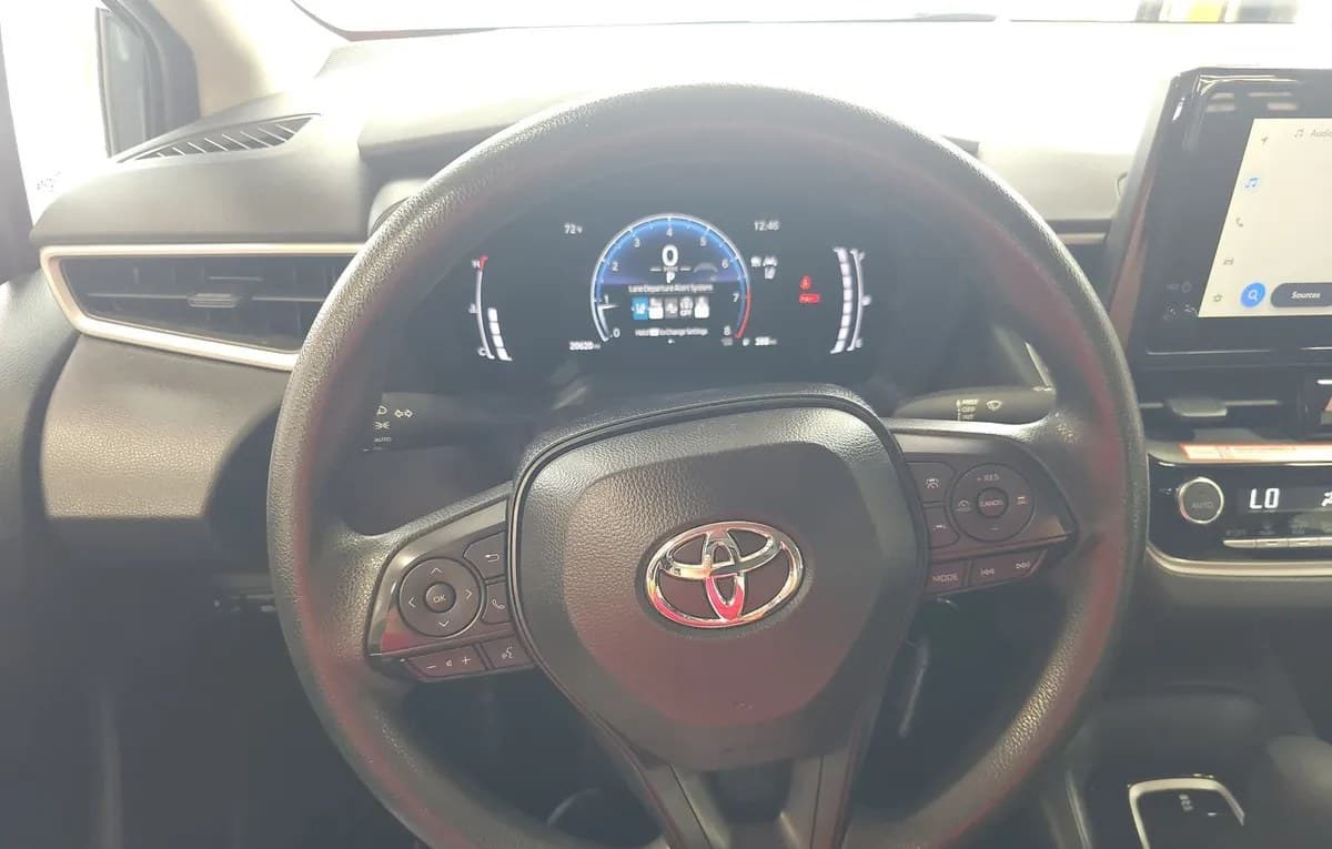 2026 TOYOTA COROLLA LE 7
