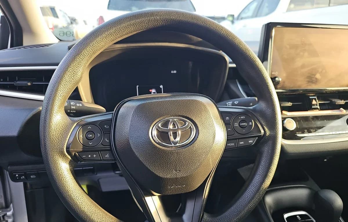 2026 TOYOTA COROLLA LE 7