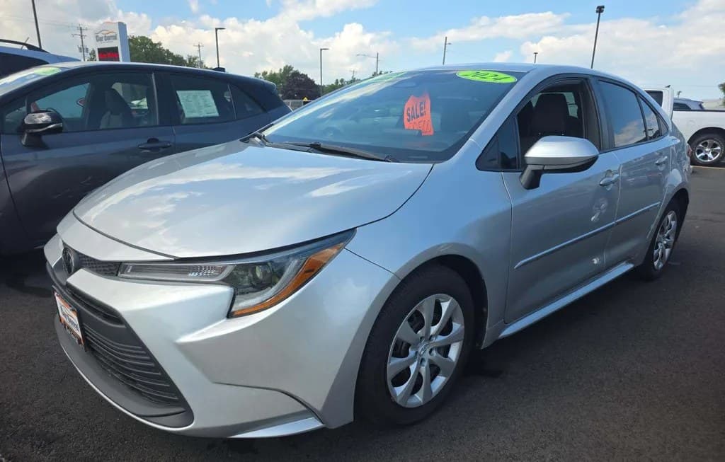 2024 TOYOTA COROLLA LE SEDAN