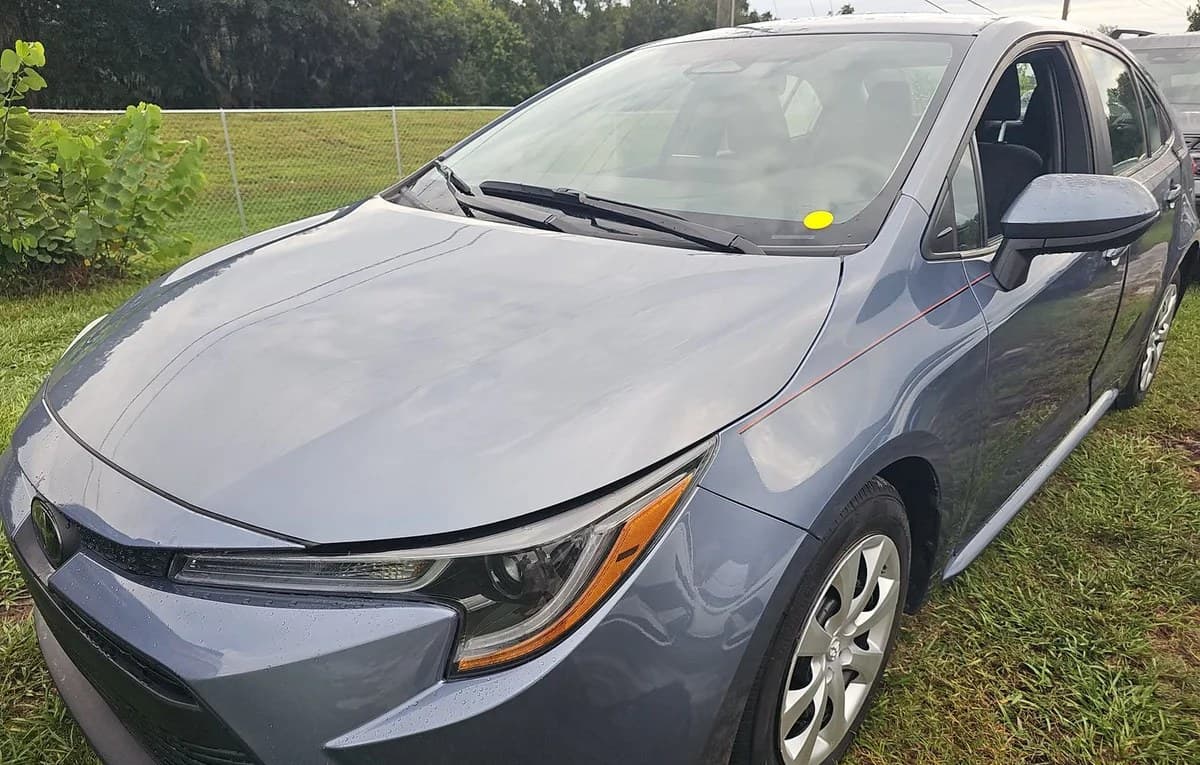 2024 TOYOTA COROLLA LE 2