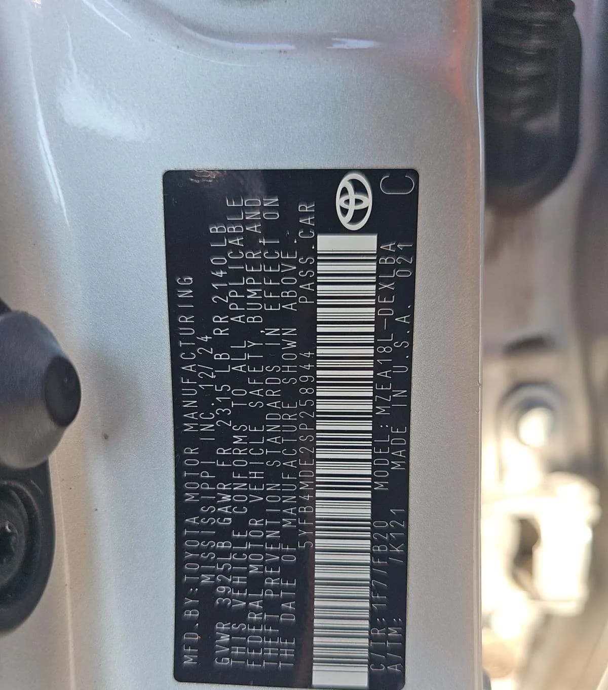 2025 TOYOTA COROLLA LE 3