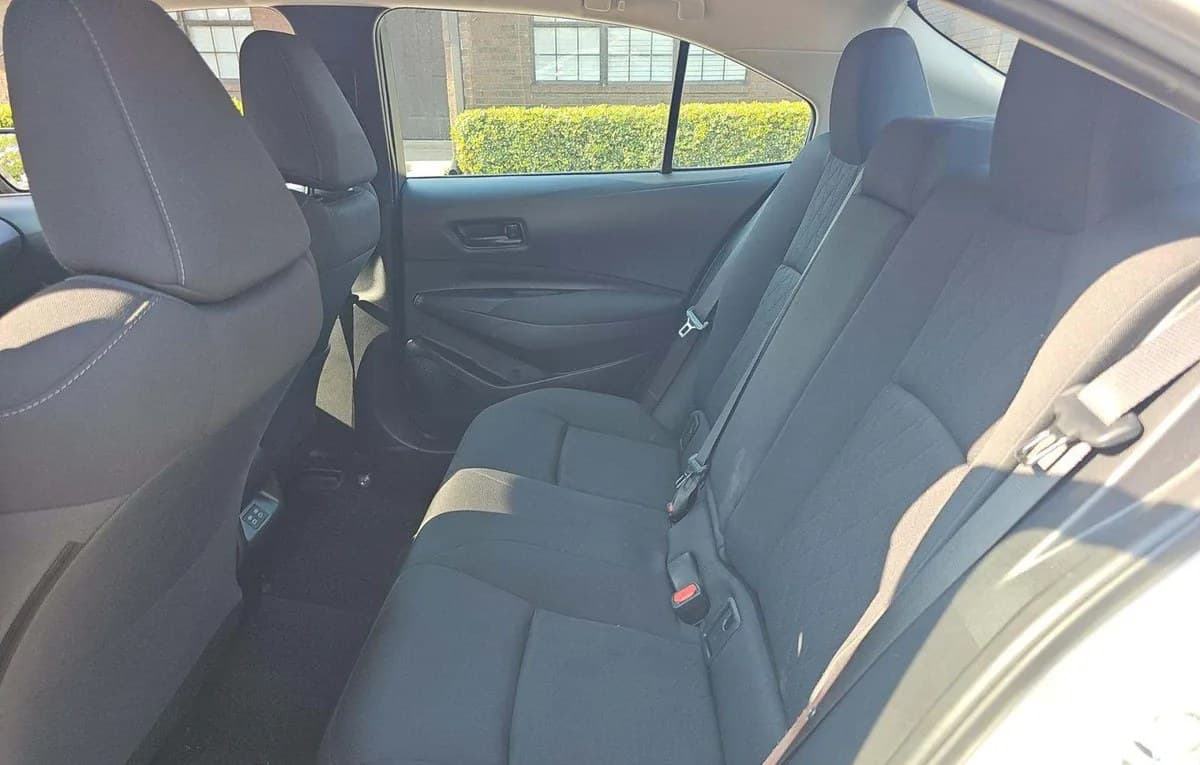 2025 TOYOTA COROLLA LE 7