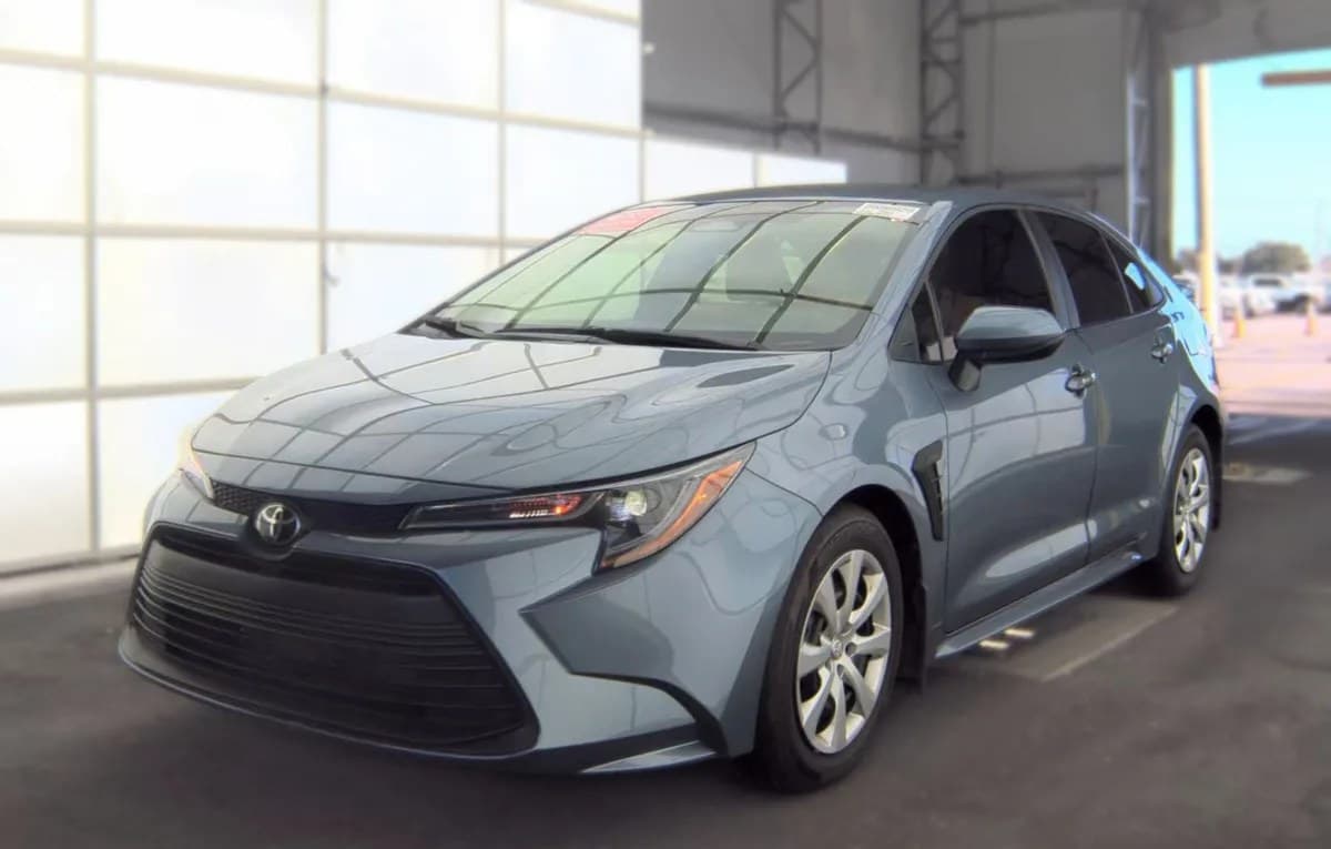 2026 TOYOTA COROLLA LE 2