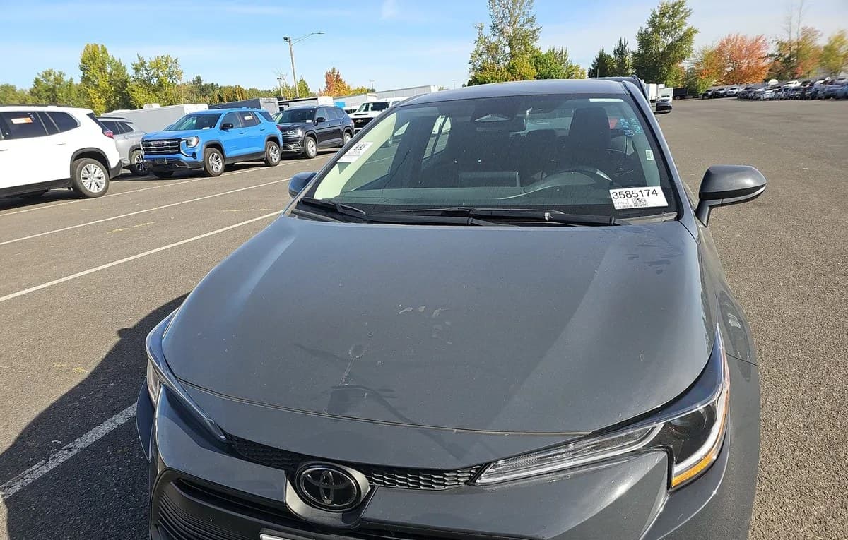 2025 TOYOTA COROLLA LE 3