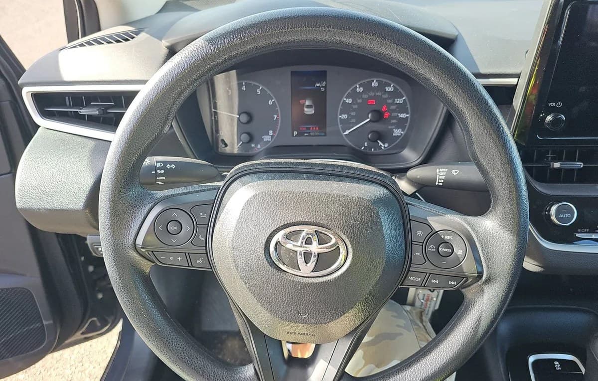 2025 TOYOTA COROLLA LE 7