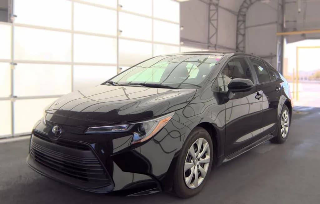 2025 TOYOTA COROLLA LE SEDAN