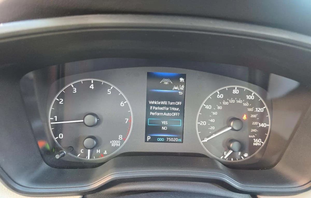 2023 TOYOTA COROLLA LE 6