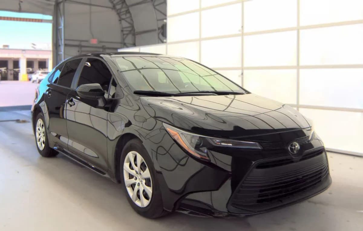 2024 TOYOTA COROLLA LE 4