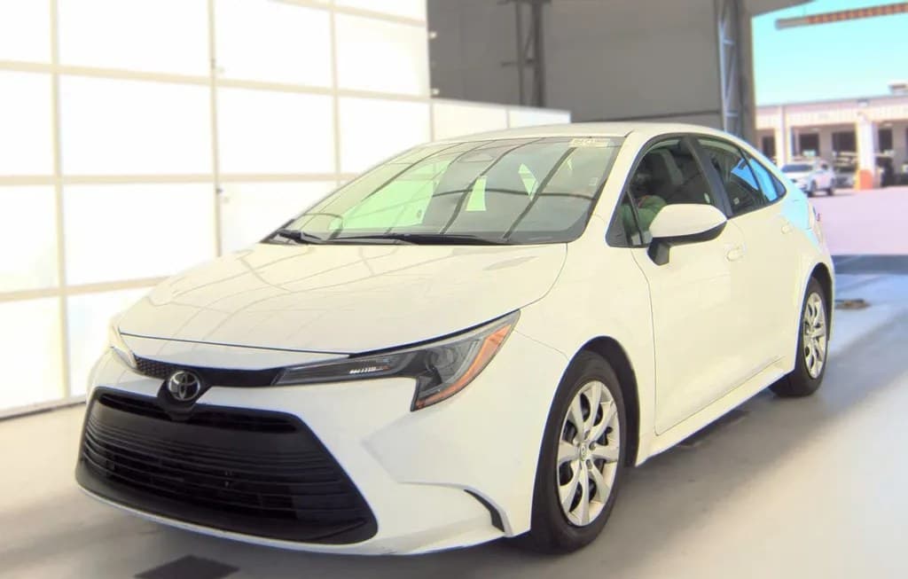 2025 TOYOTA COROLLA LE SEDAN