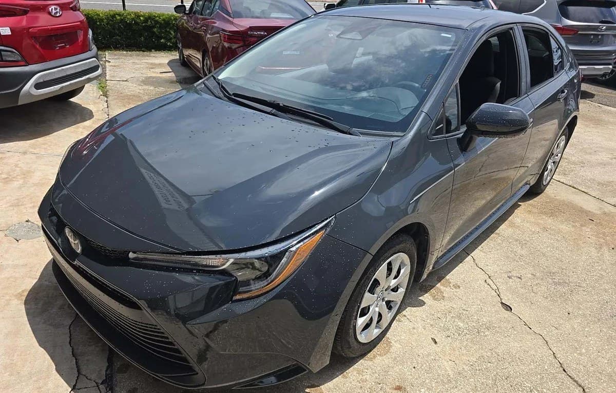 2023 TOYOTA COROLLA LE 2