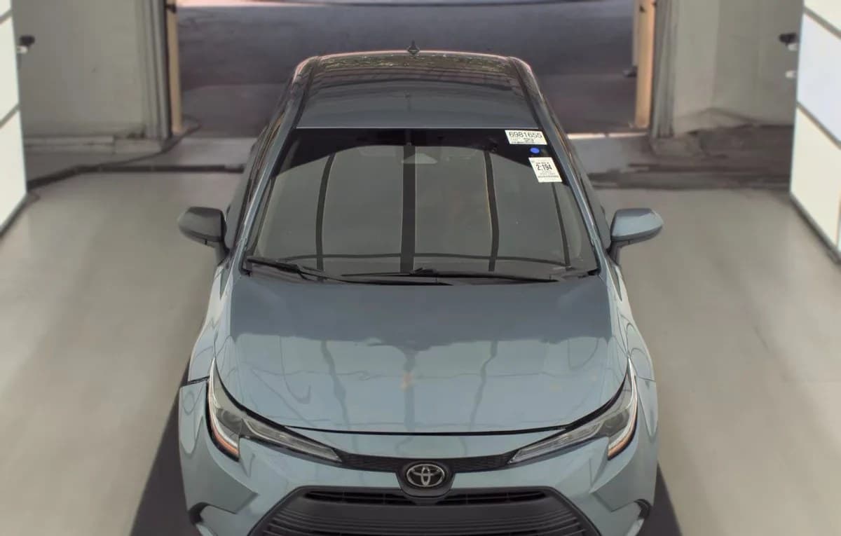 2023 TOYOTA COROLLA LE 3