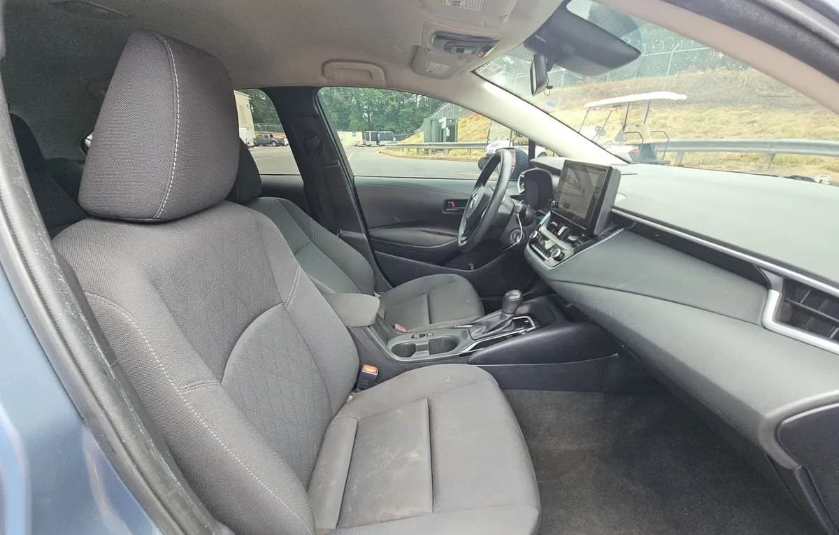 2023 TOYOTA COROLLA LE 5