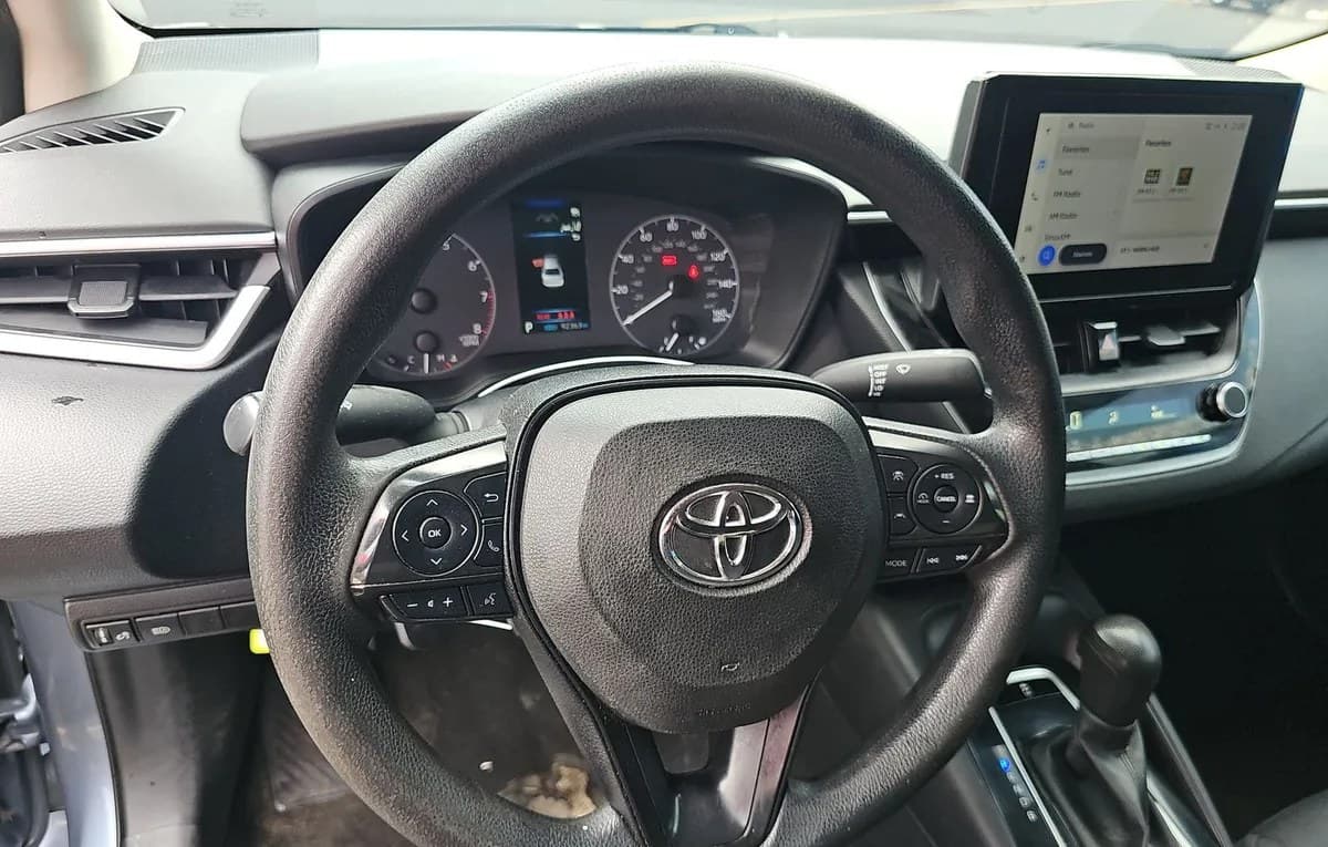 2023 TOYOTA COROLLA LE 7