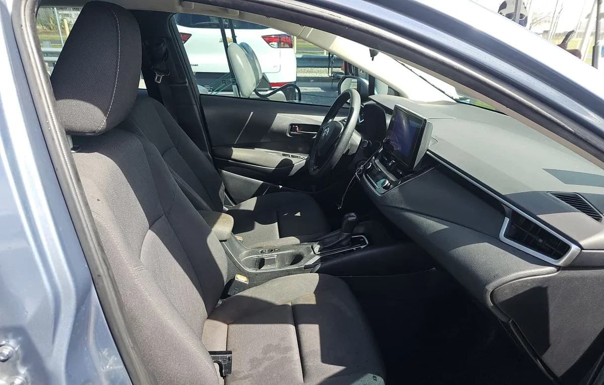 2023 TOYOTA COROLLA LE 5