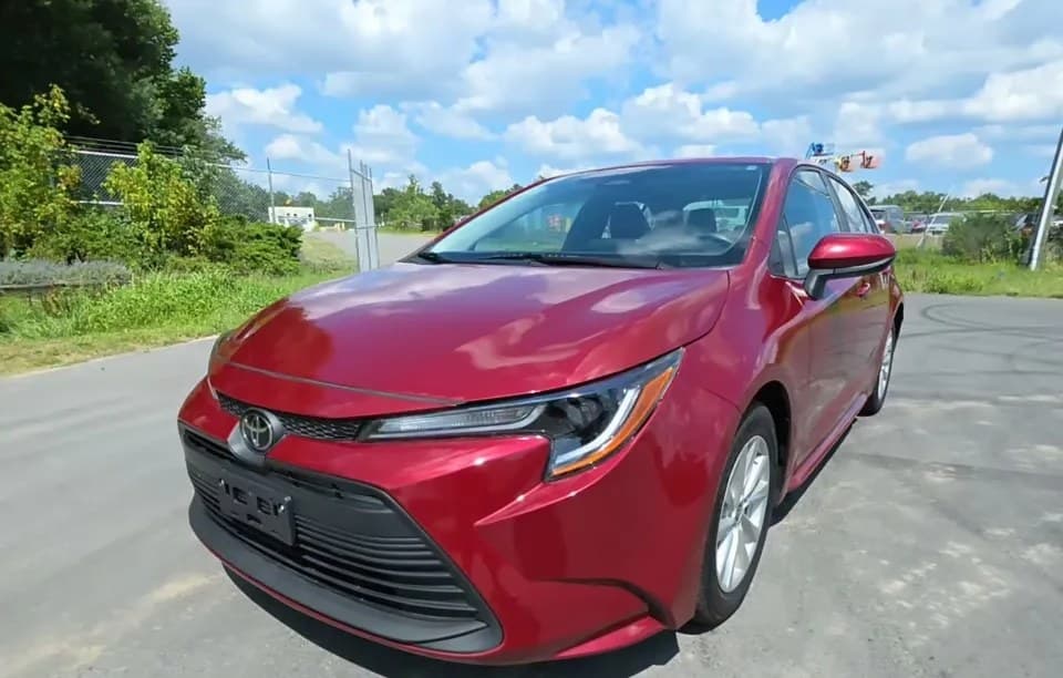 2024 TOYOTA COROLLA LE 2