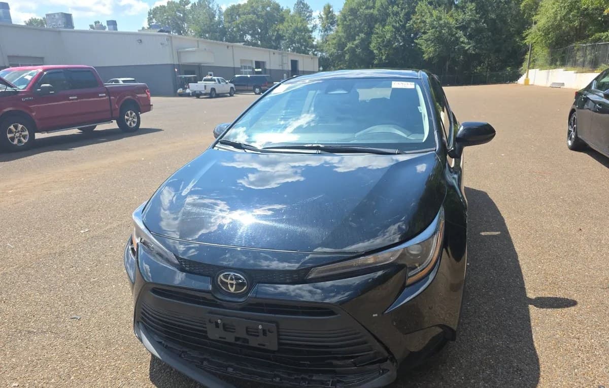 2025 TOYOTA COROLLA LE 3