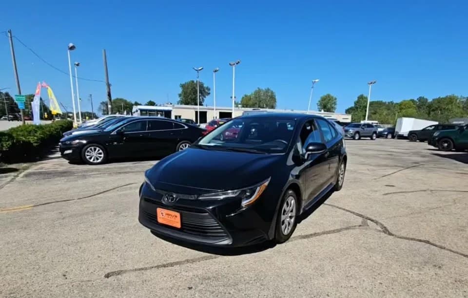 2025 TOYOTA COROLLA LE 2