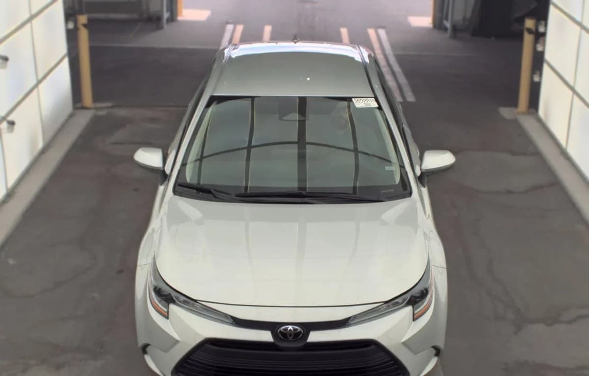 2025 TOYOTA COROLLA LE 3