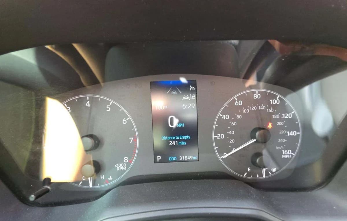 2025 TOYOTA COROLLA LE 6