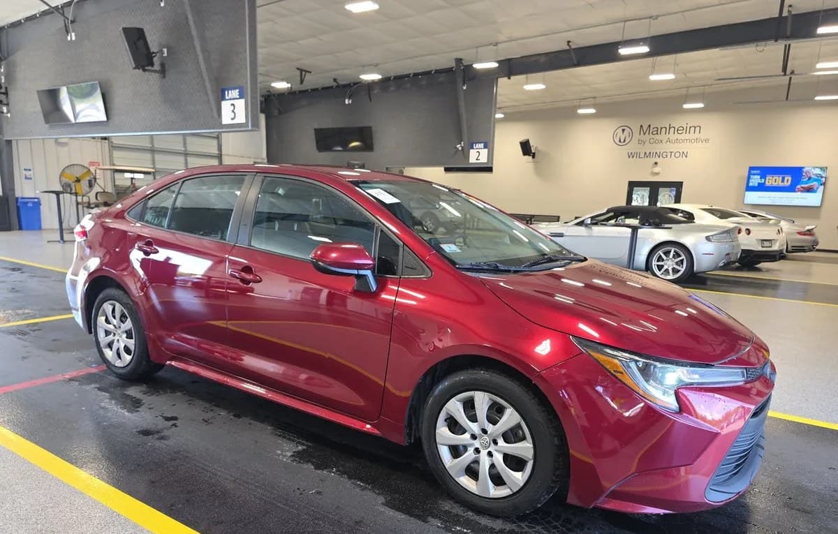 2024 TOYOTA COROLLA LE 4