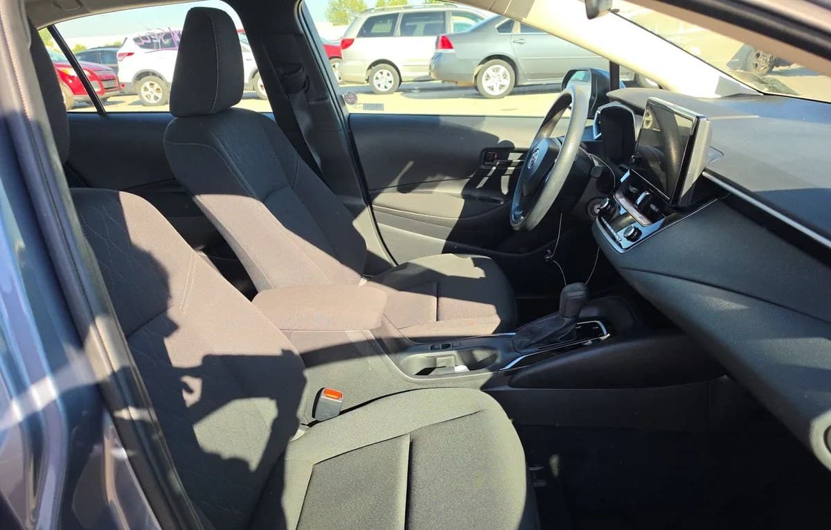 2025 TOYOTA COROLLA LE 5