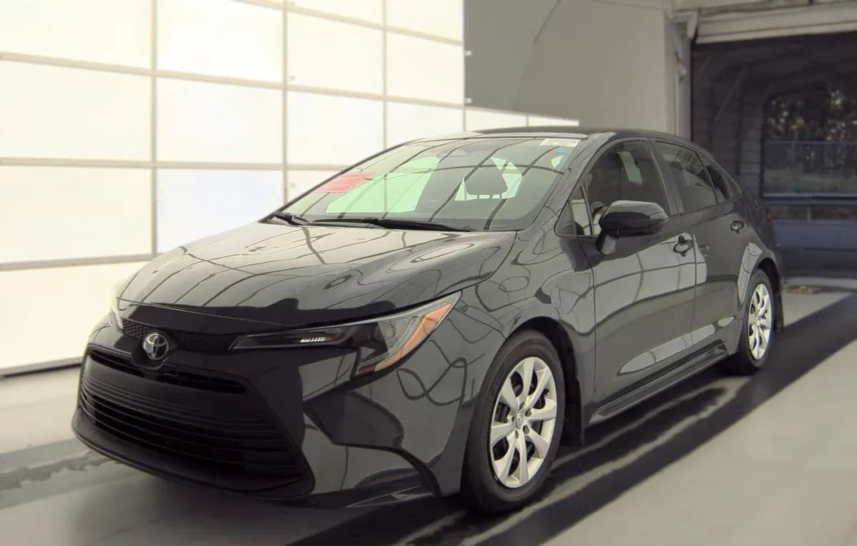 2026 TOYOTA COROLLA LE 2