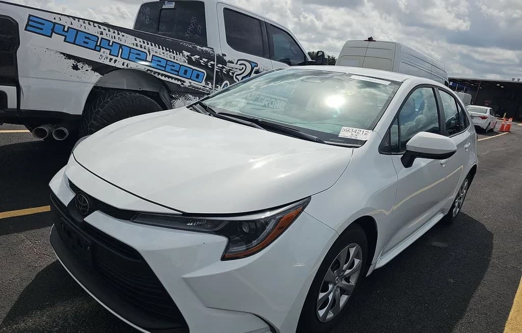 2026 TOYOTA COROLLA LE SEDAN
