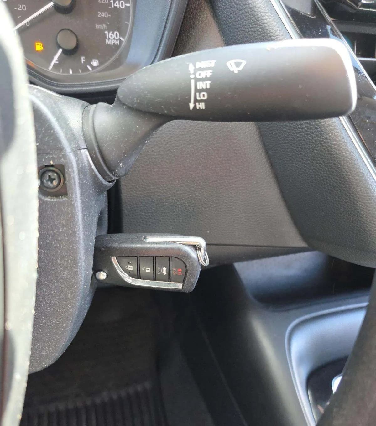 2024 TOYOTA COROLLA LE 5