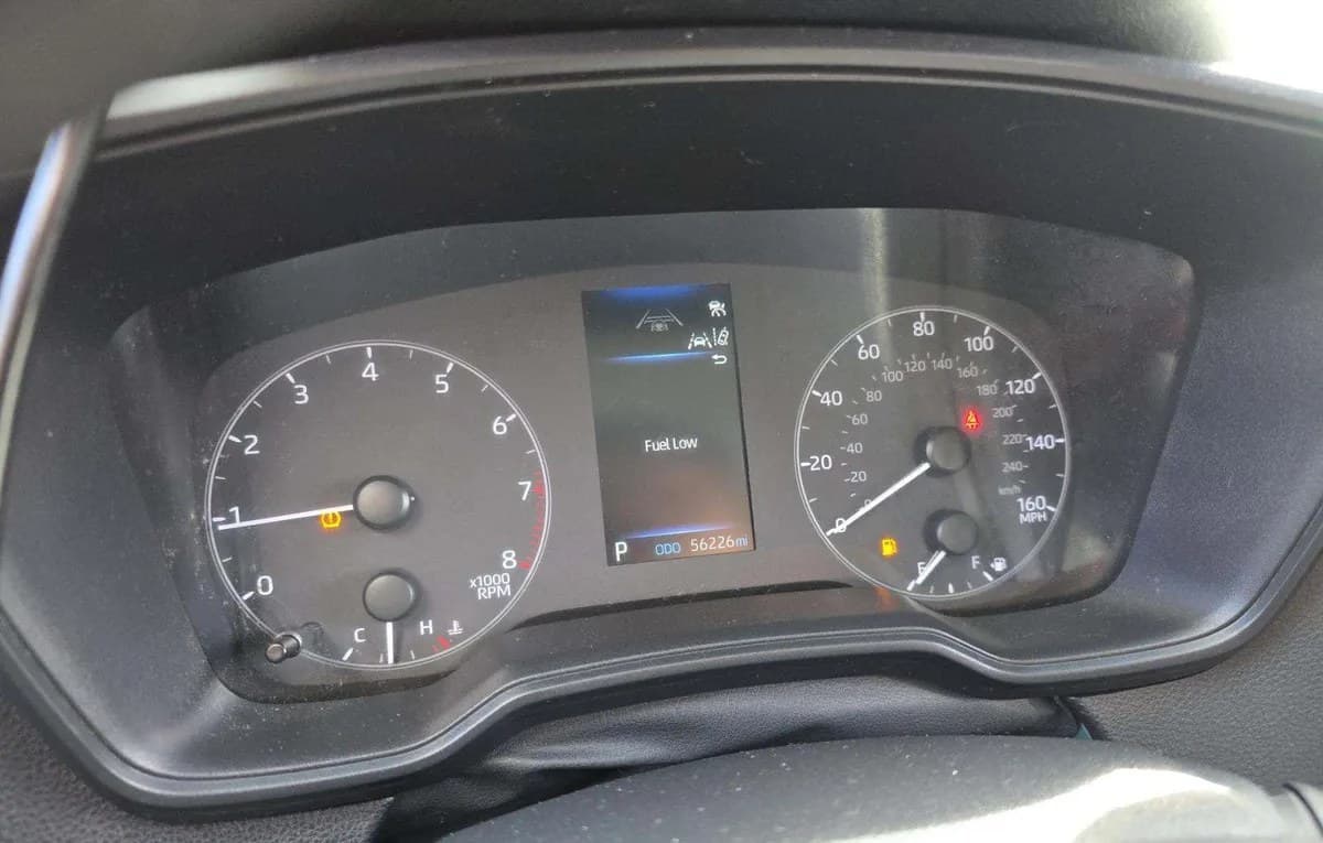 2024 TOYOTA COROLLA LE 6