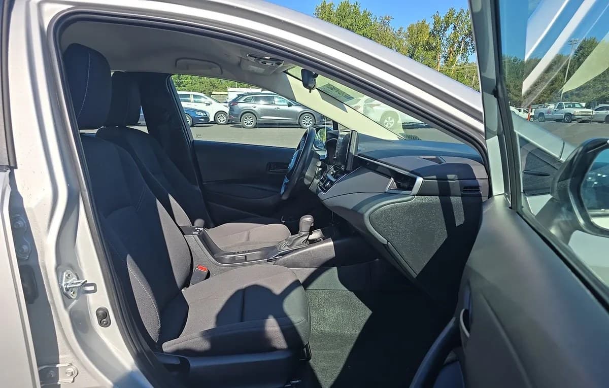 2024 TOYOTA COROLLA LE 5