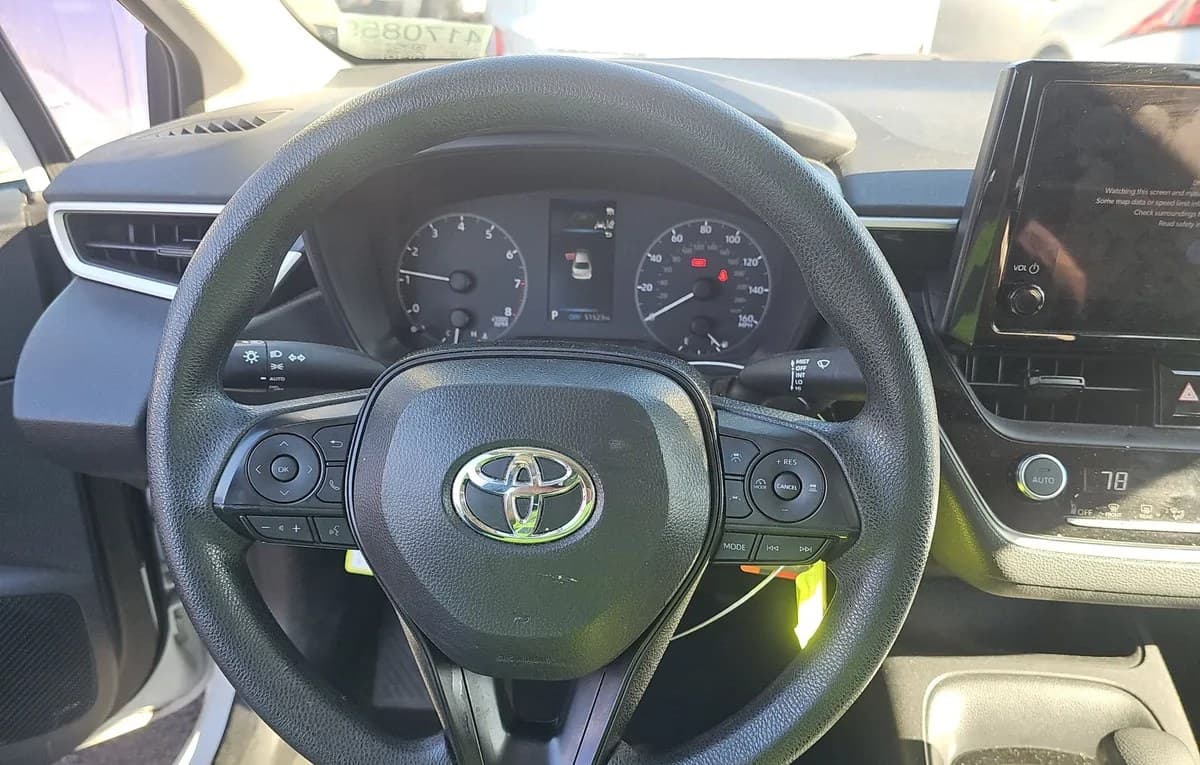 2025 TOYOTA COROLLA LE 7