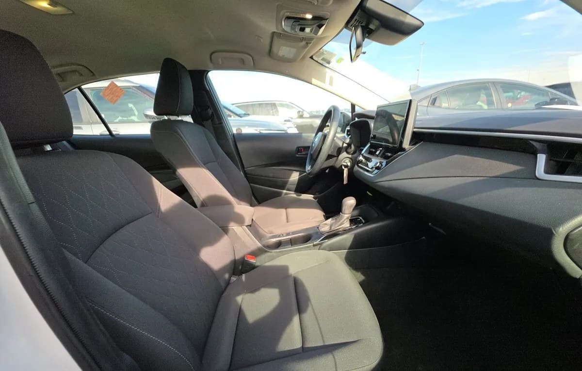 2025 TOYOTA COROLLA LE 5