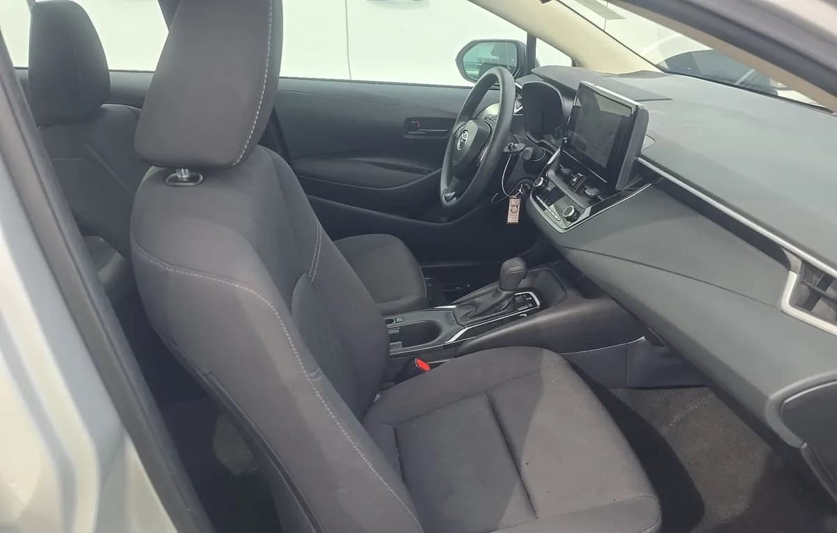 2025 TOYOTA COROLLA LE 5