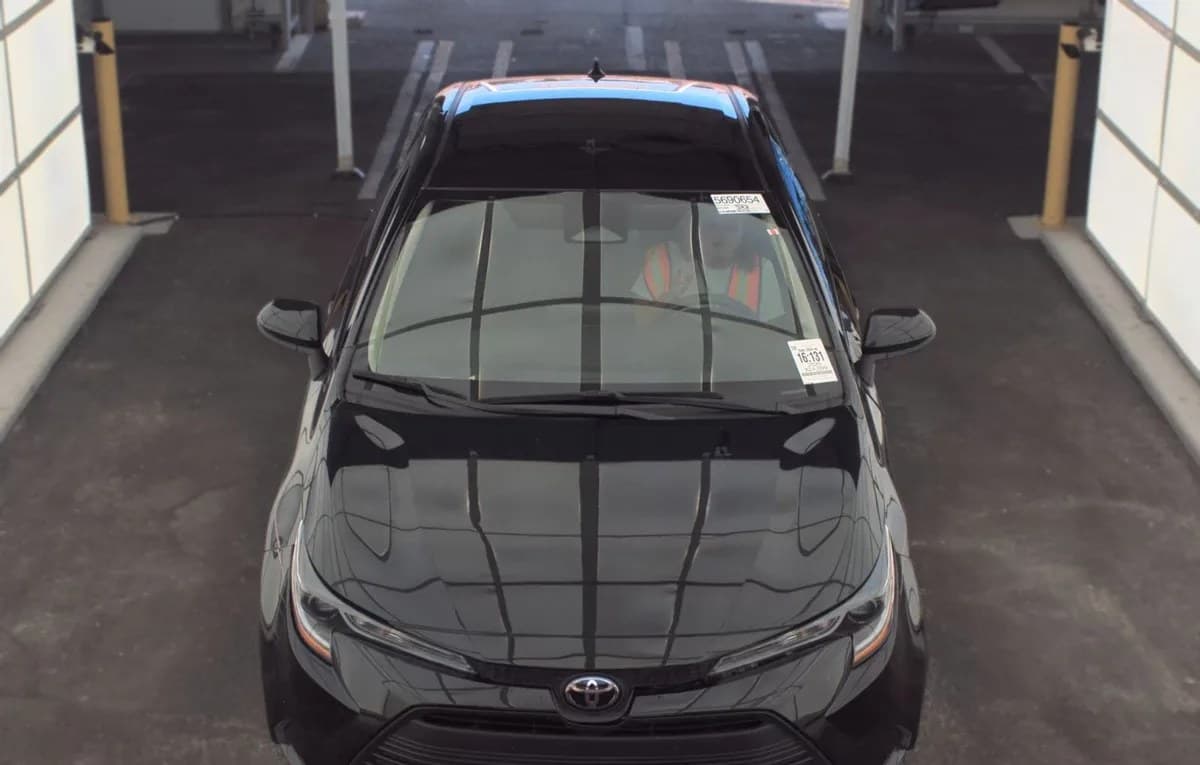 2025 TOYOTA COROLLA LE 3