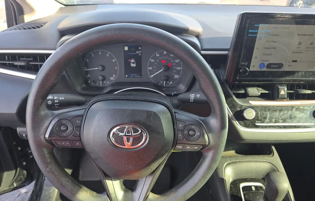 2025 TOYOTA COROLLA LE 7