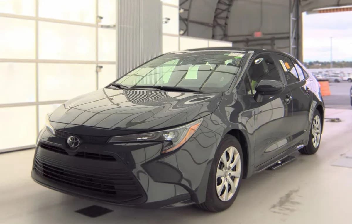 2026 TOYOTA COROLLA LE 2