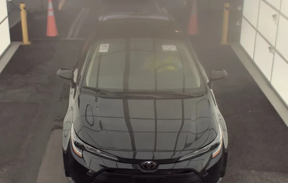 2025 TOYOTA COROLLA LE 3