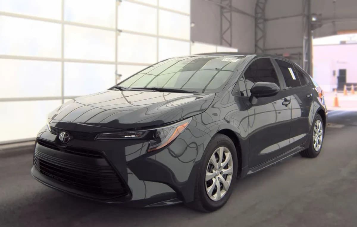 2025 TOYOTA COROLLA LE 2