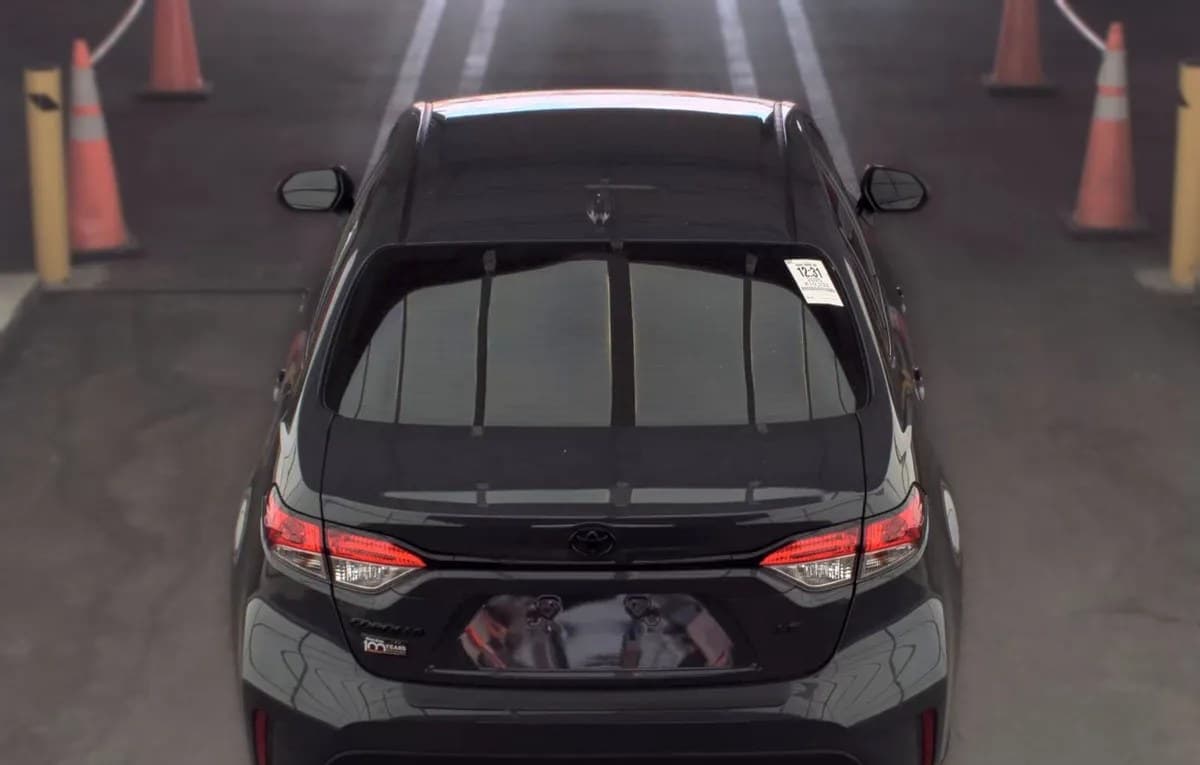 2025 TOYOTA COROLLA LE 6