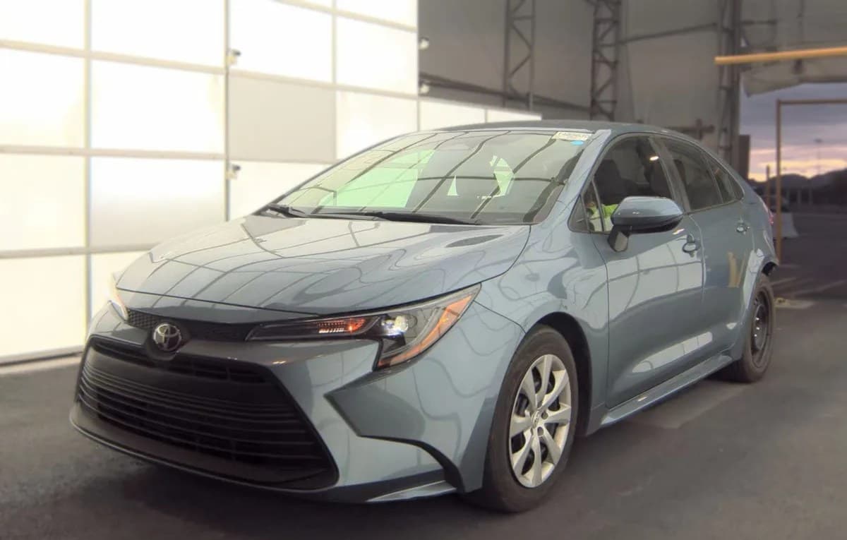 2026 TOYOTA COROLLA LE 2