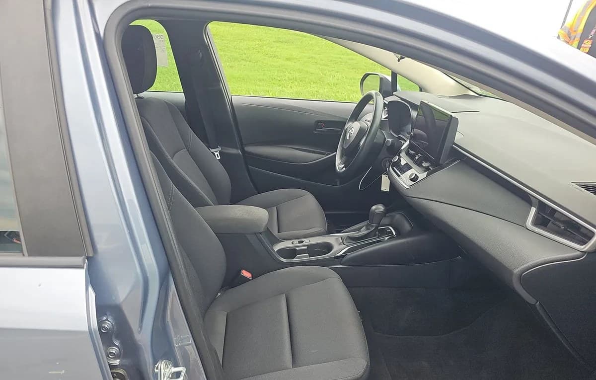 2023 TOYOTA COROLLA LE 5