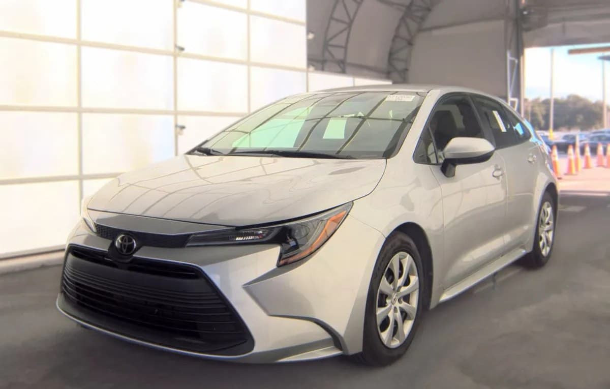 2023 TOYOTA COROLLA LE 2