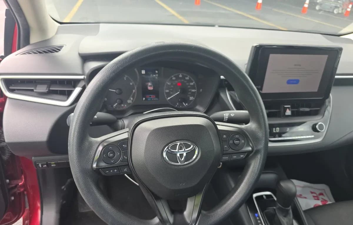 2023 TOYOTA COROLLA LE 7