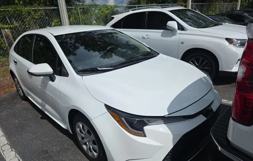 2024 TOYOTA COROLLA LE 4