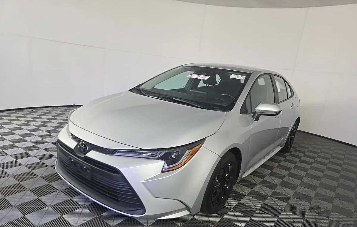 2024 TOYOTA COROLLA LE 2